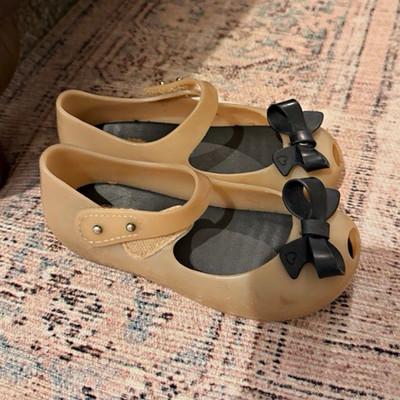 mini melissa toddler 9 Beige/Black Rubber Mary Jane Ballet Flats Bow Strap