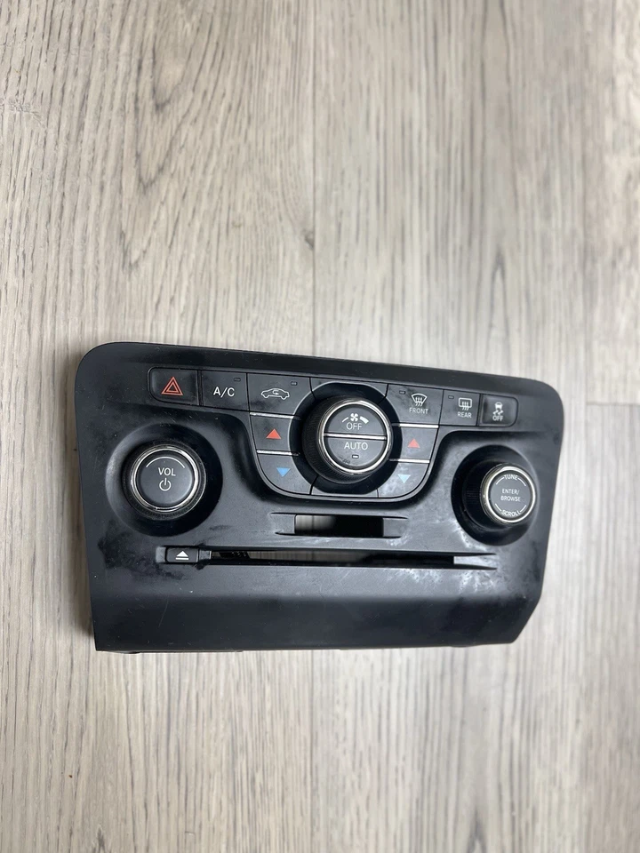 2011-2014 DODGE ЗАРЯДНОЕ УСТРОЙСТВО AC НАГРЕВАТЕЛЬ КОНТРОЛЬ КЛИМАТ-КОНТРОЛЬ КОНТРОЛЬ ТЕМПЕРАТУРЫ - Изображение 3 из 4