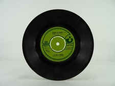 LA BELLE EPOQUE BLACK IS BLACK 96/5 (96) 2 Track 7" Single including Plain Paper