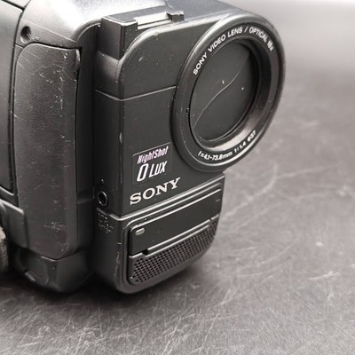 Sony CCD-TR415 E 220x Digital 18x Optical Video Camera Camcorder