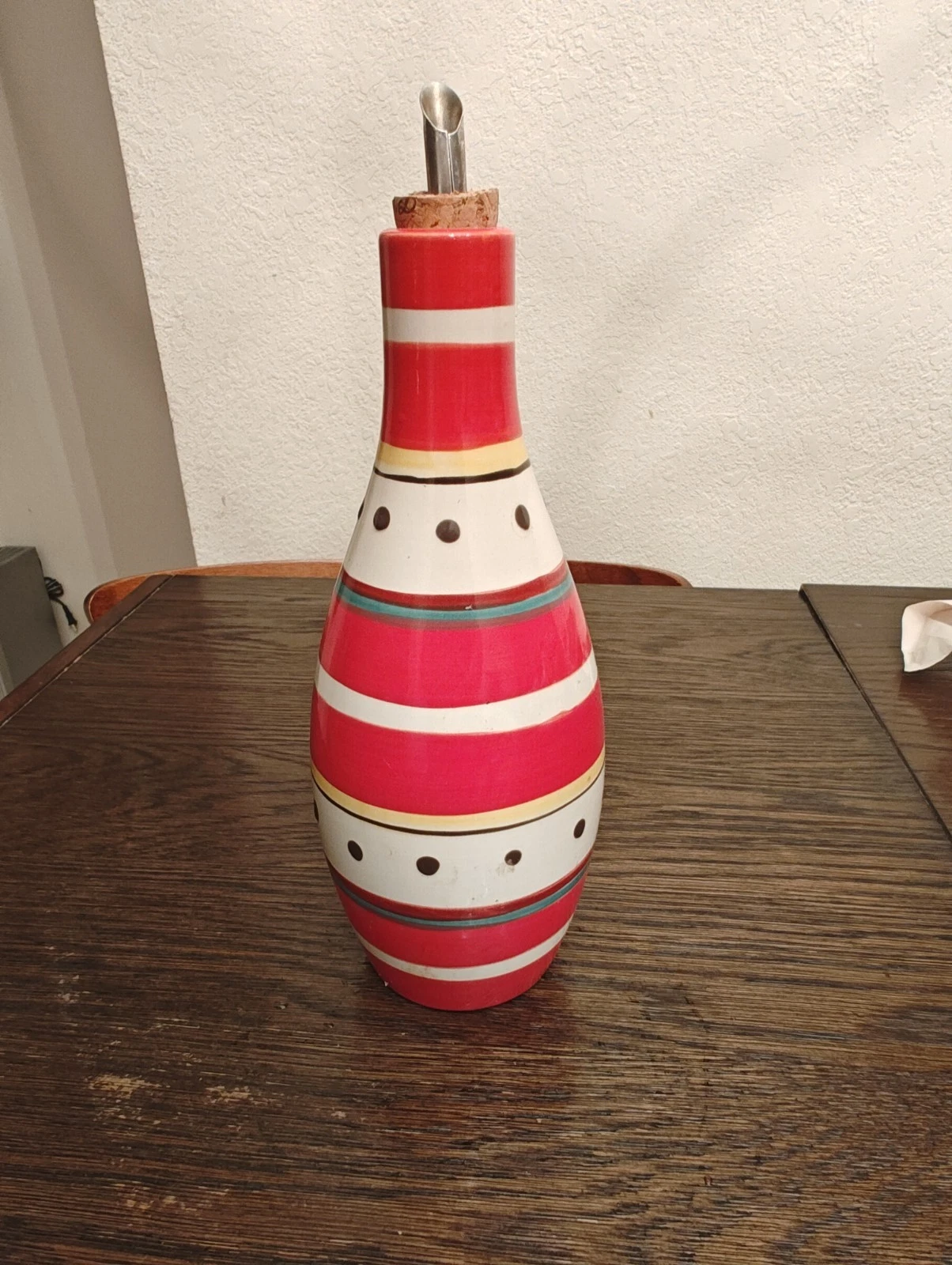 CulinaryAris Mariachi Ceramic Oil/Vinegar Bottle Pour Spout Cork, 10 in