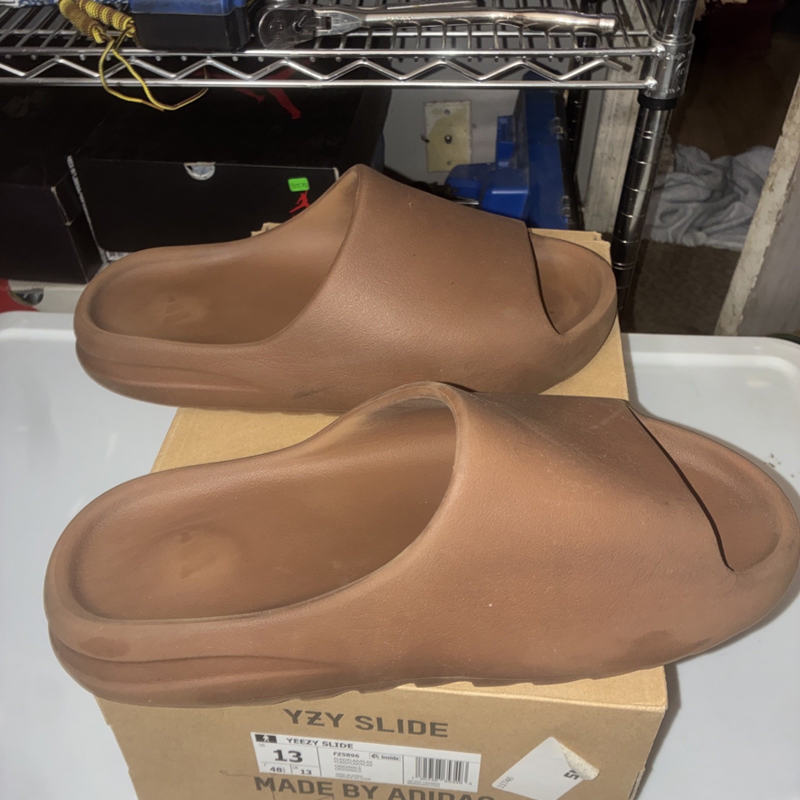 Size 13 - Adidas Yeezy Slide Men’s 10 Flax (FZ5896) thumbnail 5