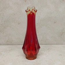 Vintage Kanawha Swung Glass Vase Red Amberina Diamond Point 9.5" Light Glow