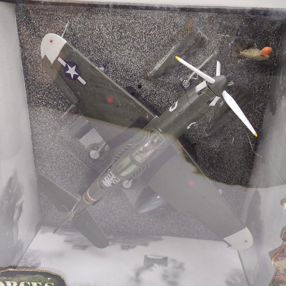 FORCES OF VALOR 1:32 Bell U.S. P-39Q Saga Boy II 80049 UNIMAX 2007 NEW & SEALED - Image 2 of 4