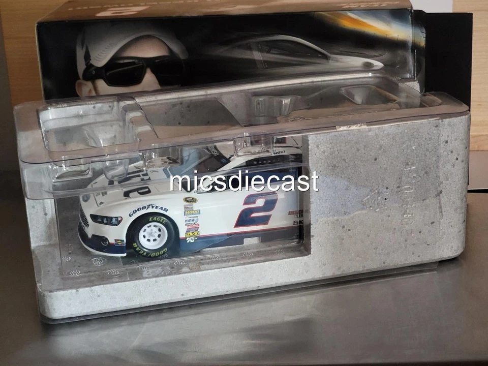 Brad Keselowski #2 Miller Lite 2015 raro acción diecast 1:24 Penske 1801 nuevo en caja Foto 3 de 4