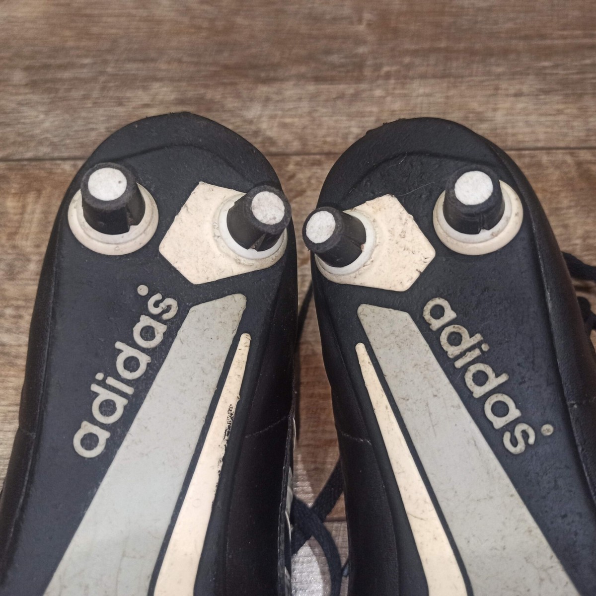 Vintage 80-90s Adidas Manchester SG Soccer Cleats Football Vintage 80-90s Adidas Manchester SG Soccer Cleats Football