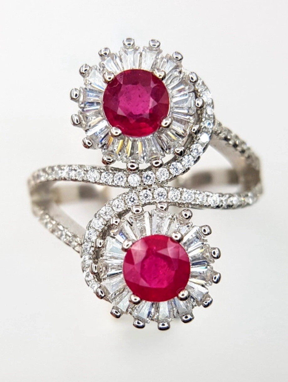 Beautiful Ruby Gems Ring - image 2