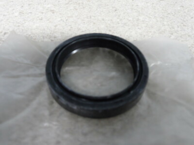 NOS OEM Yamaha F Fork Oil Seal 1991-97 WR250 YZ250 WR500 YZ125 4DA