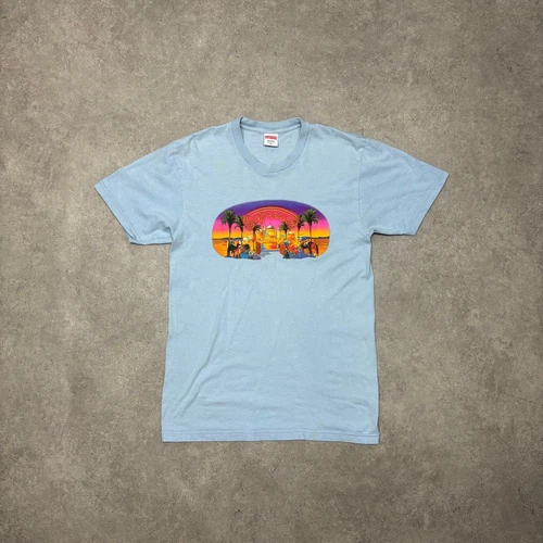T shirt graphique bleu clair suprême (M)