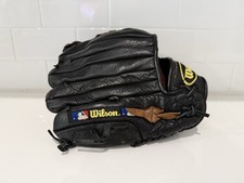 Wilson A1504-ST2 Staff American Tanned Leather Baseball Glove 11.5" RHT Black