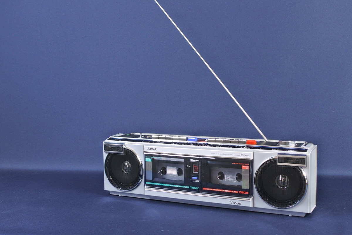 AIWA CS-W55 ラジカセ Aiwa CS-W55 Boombox 2 Deck Cassette Player Silver from Japan