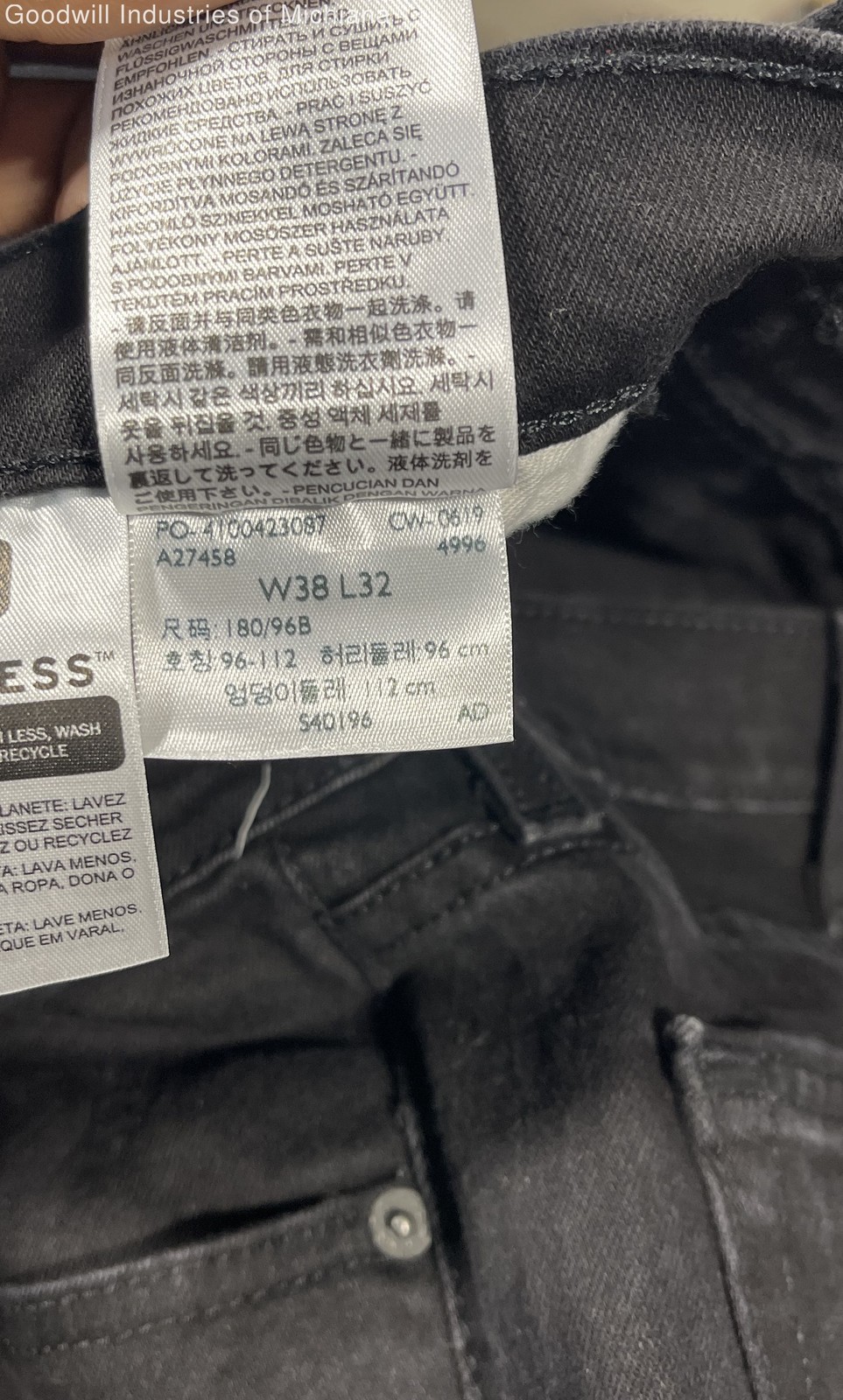 Levi's 527 Men's Black Jeans Sz 38/32 thumbnail 3