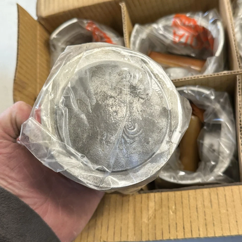 6-New OEM Toyota 1310361020 Land Cruiser 75-88 2F Engine Pistons +.050 Oversize - Image 3 of 4