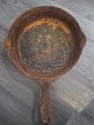 Vintage Rusty Griswold No.6 Cast Iron Skillet Has Slight Wobble