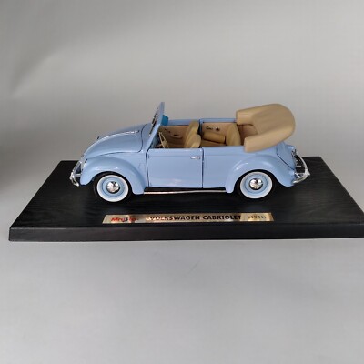 Maisto Volkswagen Cabriolet 1951 1/18 Scale Special Edition in Box