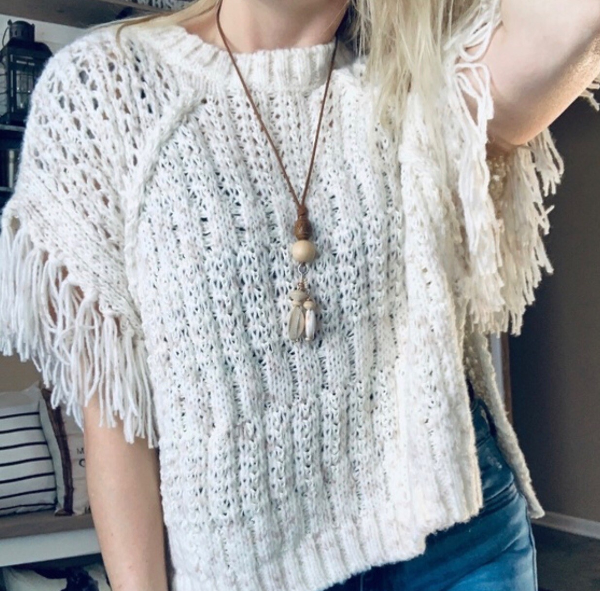 Universal Thread Women Cream Chunky Fringe Sweate… - image 1