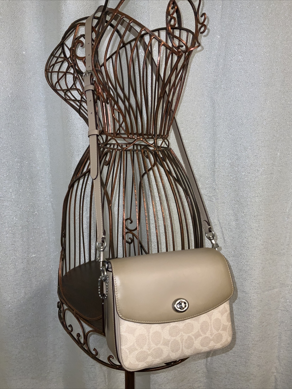 coach cassie 19 taupe