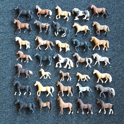 Verschiedene Schleich Figuren Pferd Pferde zur Auswahl