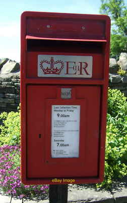 Foto 6x4 Nahaufnahme, Elizabeth II Briefkasten auf Sun Road, Lane Head Copley Po c2018