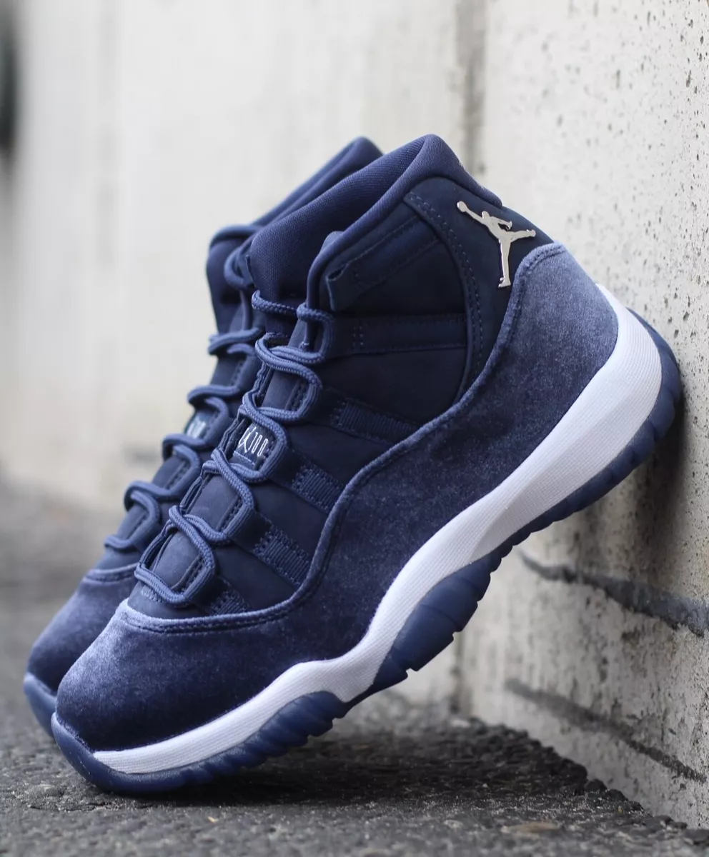 Nike Air Jordan 11 Retro Midnight Navy AR0715-441 Womens New | eBay