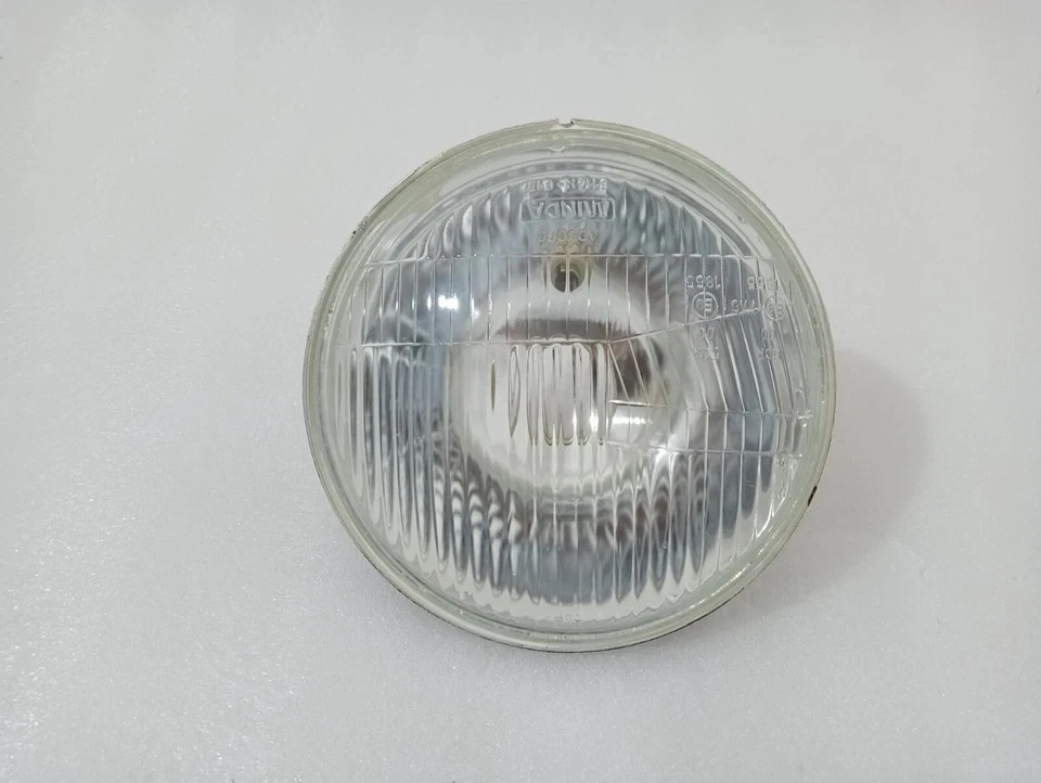 Norton BSA Triumph Ariel Replica Lucas Head Light Lamp Sealed Beam 7" | Fit For - Image 2 of 4
