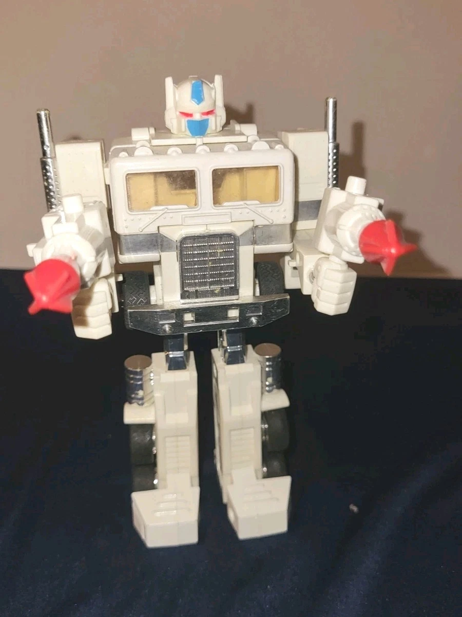Hasbro Transformers & Robots Action Figure Rubber 1987 Year