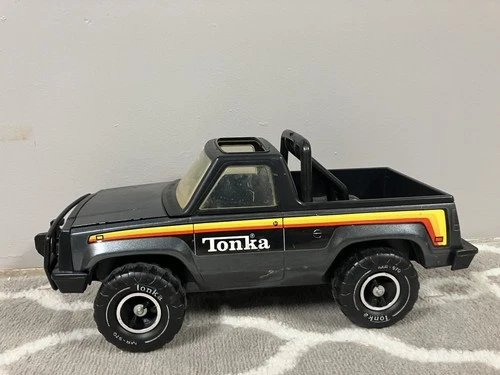 Vintage 1970s Tonka Big Duke Pickup Truck Pressed Steel Antique