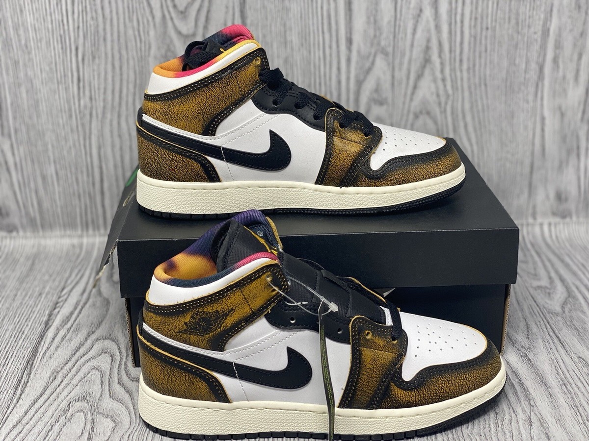 Nike Air Jordan 1 Mid SE (GS) Shoes Black Taxi White DQ8418-071