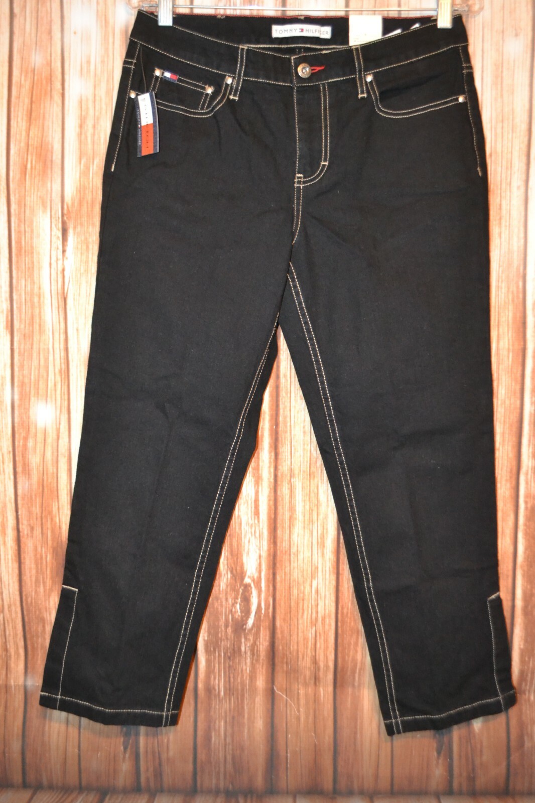 NWT Tommy Hilfiger Women's Stretch Cropped Black Denim Jeans Sz 6 thumbnail 4