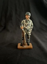 1/32 DELPRADO  COLLECTION PARATROOPER GERMANY  1944