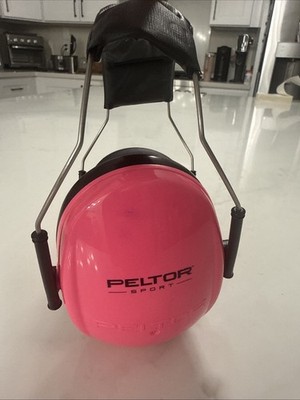 3M Peltor Sport - Junior/Womens Pink Earmuffs Hearing Protection