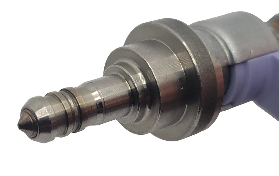 Inyector de combustible Toyota 23250-31030 para Lexus IS350 GS350 GS450h LS460 GS460 06-17 Foto 4 de 4