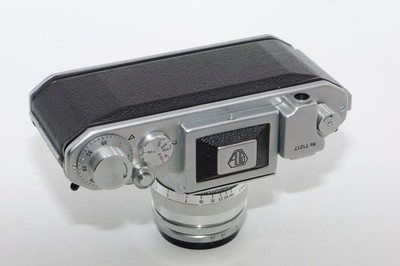 Asahiflex IIa early Japanese SLR camera. Takumar 58mm f2.4 lens
