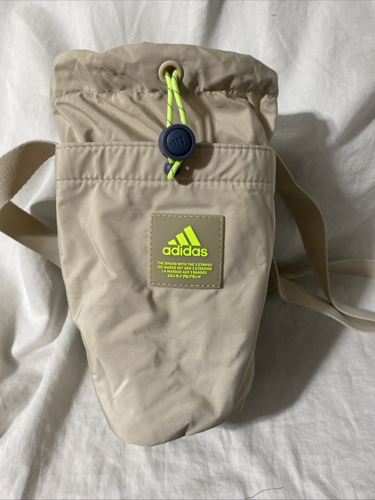 Adidas Unisex Hydration Crossbody 2 - Water Bottle Sling Bag - Beige/Neon Yellow