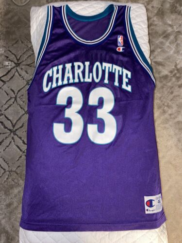 VINTAGE *RARE CHAMPION ALONZO MOURNING CHARLOTTE HORNETS JERSEY SIZE 48 - Picture 1 of 2