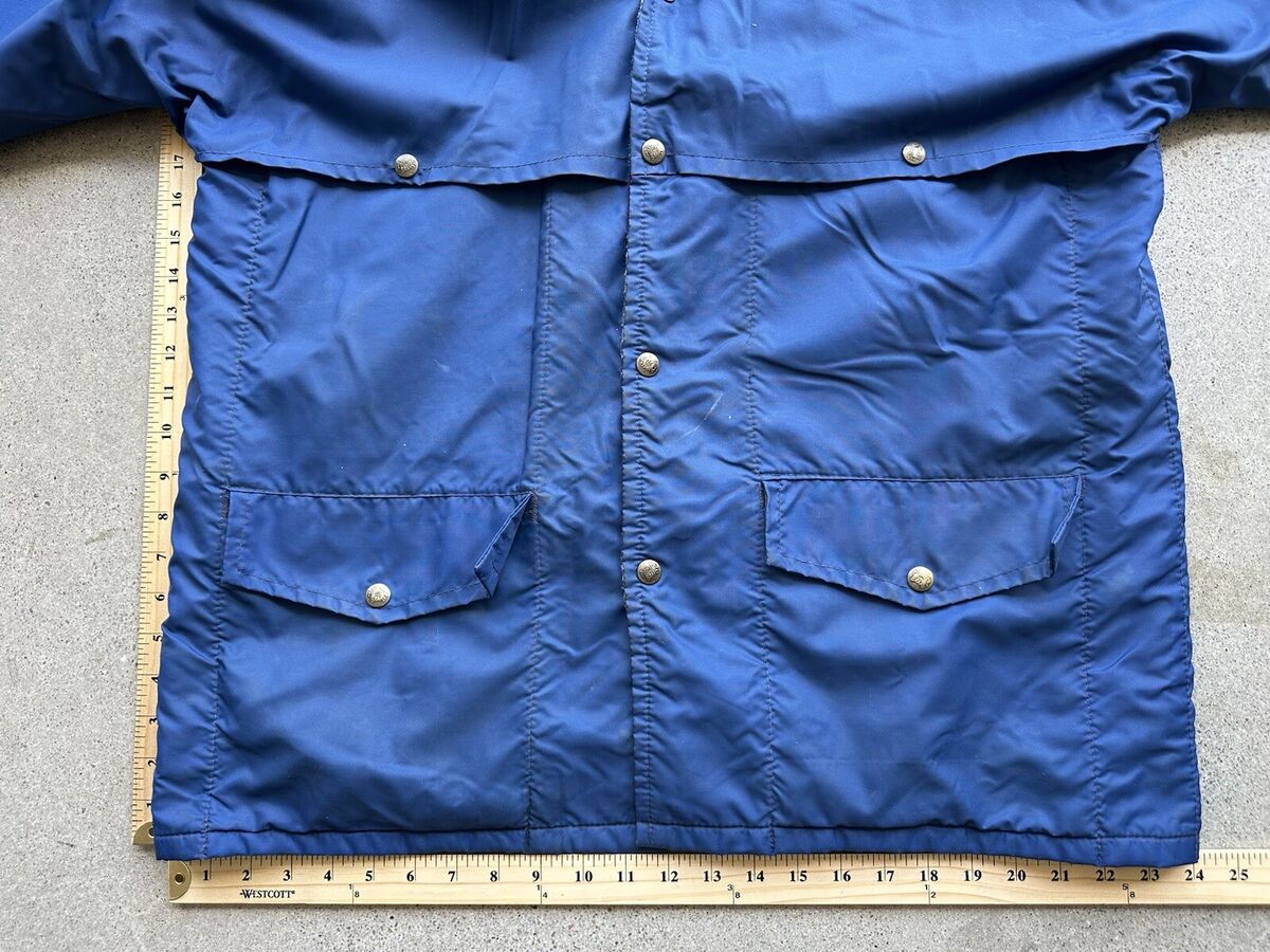 Vintage Pioneer Brand Jones Vancouver Canada Blue Plaid Wool Vintage Pioneer Brand Jones Vancouver Canada Blue Plaid Wool