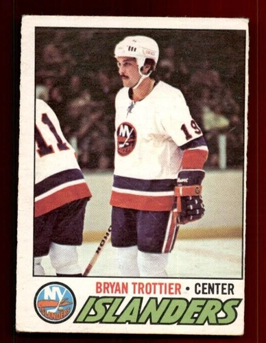 1977-78 O-Pee-Chee #105 Bryan Trottier EX