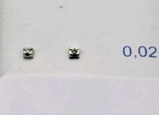 Orecchini punto luce in oro bianco 18k con diamanti, ct. 0,02 Peso 1 Gr