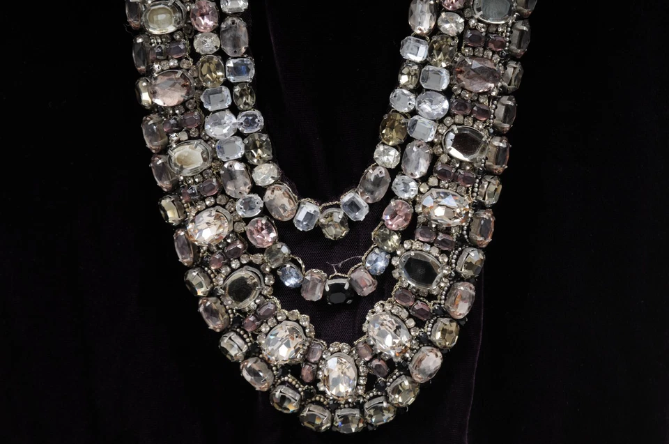 Marchesa Women Embellished Midi Dress US 6 Purple Rayon Bejewled Neck Strap Top Foto 3 de 4