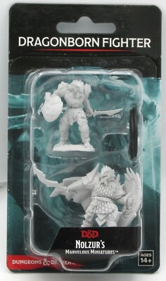 D&D 90303 Dragonborn Fighter [Male] (Nolzur's Marvelous Miniatures) Warrior W15