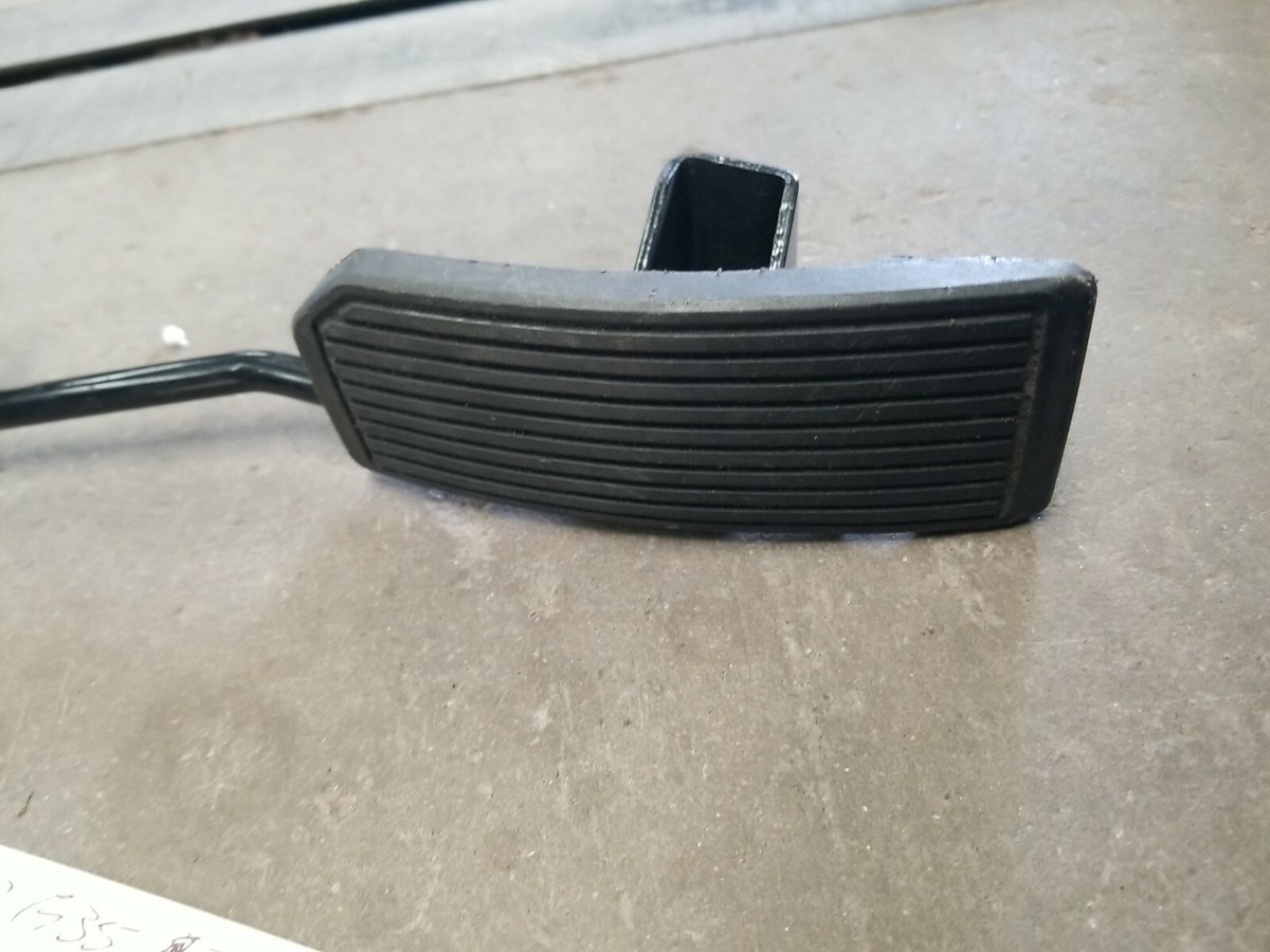 03-08 Infiniti G35 Nissan 350z MT Accelerator Pedal Linkage NO