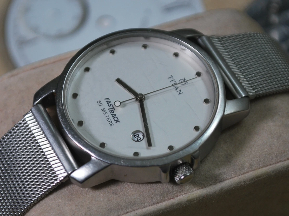 Titan fastrack watch price hot sale