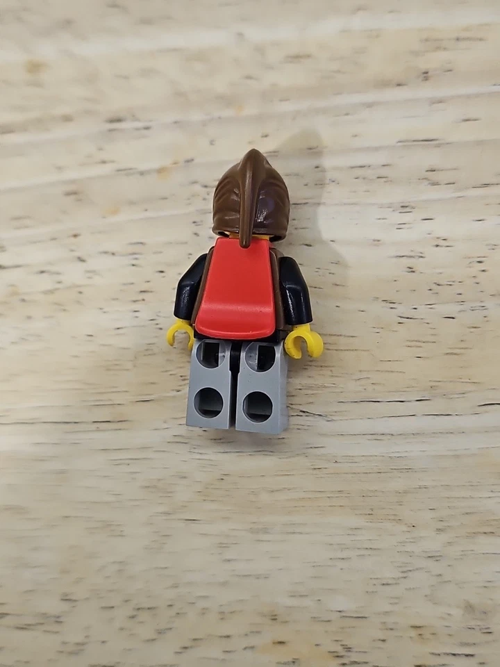 Lego замок - Wolfpack - усы, красный плащ/коричневый капюшон минифигурка cas252 (6086) - Изображение 2 из 2