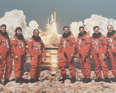 Nasa STS-42 Crew Portrait Photo 8 X 10 Space Shuttle Discovery IML-1 1992