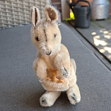 Steiff K&auml;nguru Stoff- & Pl&uuml;schtier mit Baby, klein Linda Kangoo 60'er Jahre