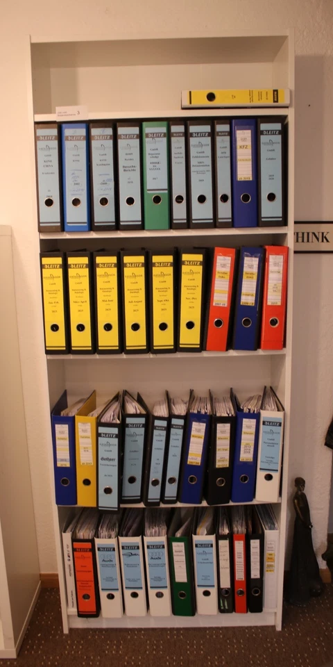 dat3# Aus Insolvenz: Regal 5 Fächer