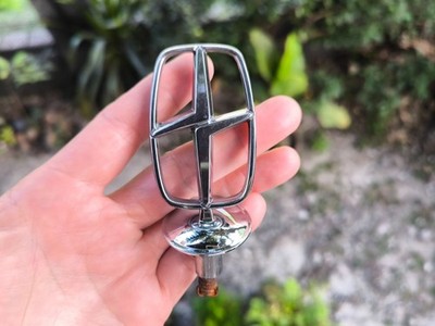 Nissan Cedric Y34 TA-MY34 Front Bonnet Emblem Badge Hood Ornament
