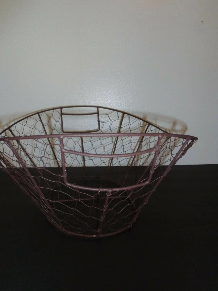 CESTA ORGANIZADORA DE FRUTAS BRONCE ALAMBRE POLLO RÚSTICO 2 ASAS CASA DE CAMPO BRONCE Foto 2 de 4