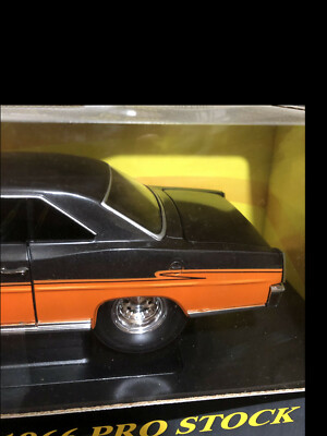1966 Pro Stock Nova Orange/black 1:18 Ertl American Muscle