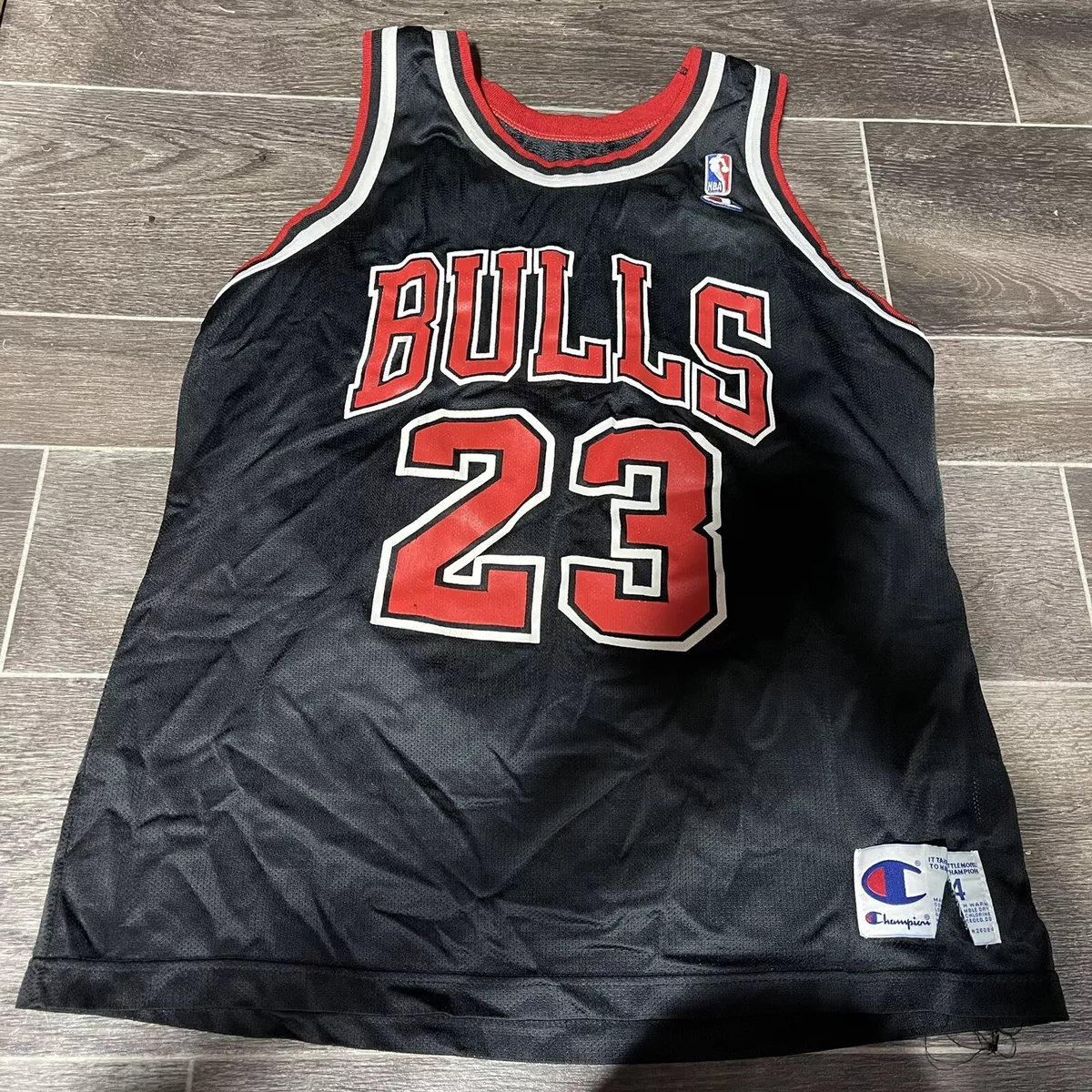 Vintage Chicago Bulls Champion Michael Jordan Jersey Size 44 